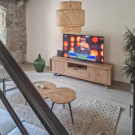بيت للعطل Lovely In With House A Panoramic View Kučiće